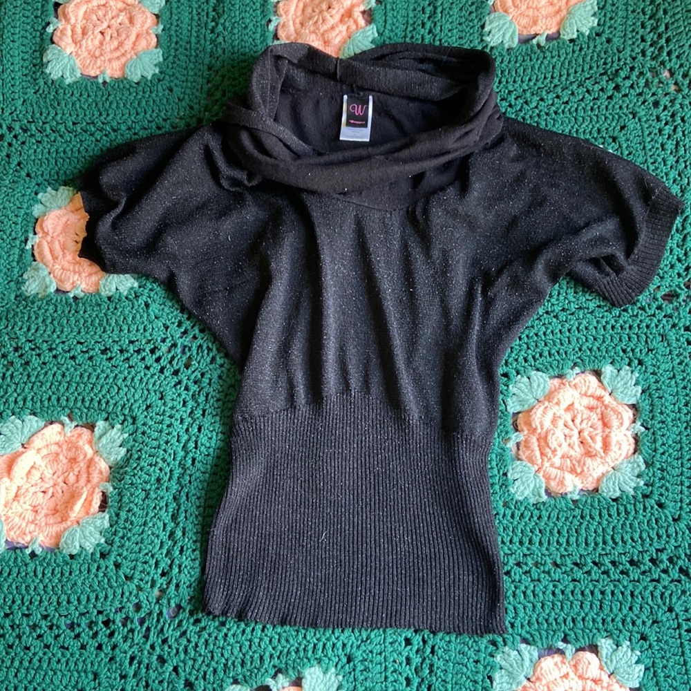 Medium Y2K Windsor top